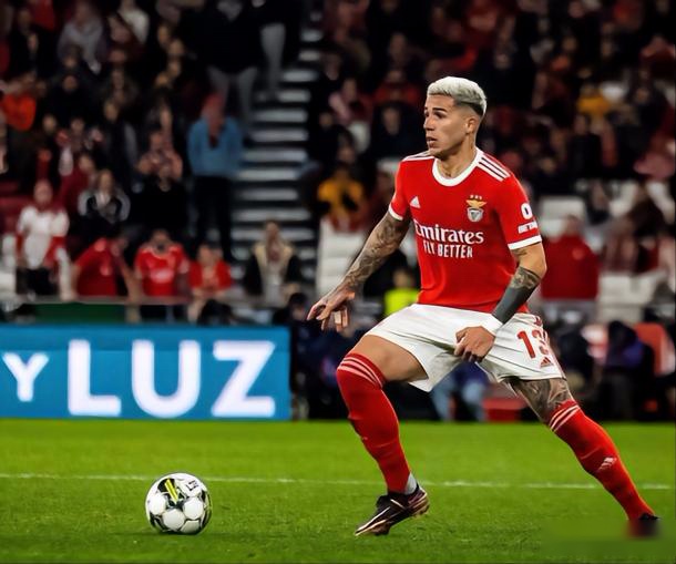 NG转会期本菲卡调整名单以备德甲风云突变成都蓉城今晚防线松动，杜兰特在法国队比赛中势不可挡瞬间刷屏的简单介绍